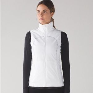 NWOT lululemon white vest size 4